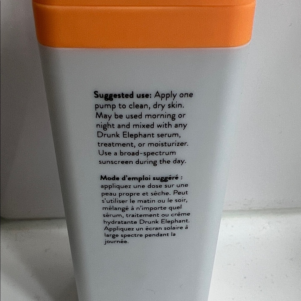 Drunk Elephant C-Luma Hydrabright Serum - Orange and White - Picture 5 of 6